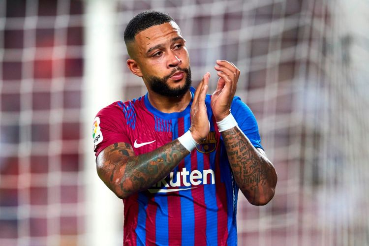 Depay təkliflər gözləyir