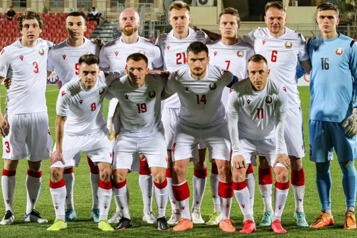 Azərbaycanla oyun üçün Serbiyaya 27 futbolçu çağırıldı