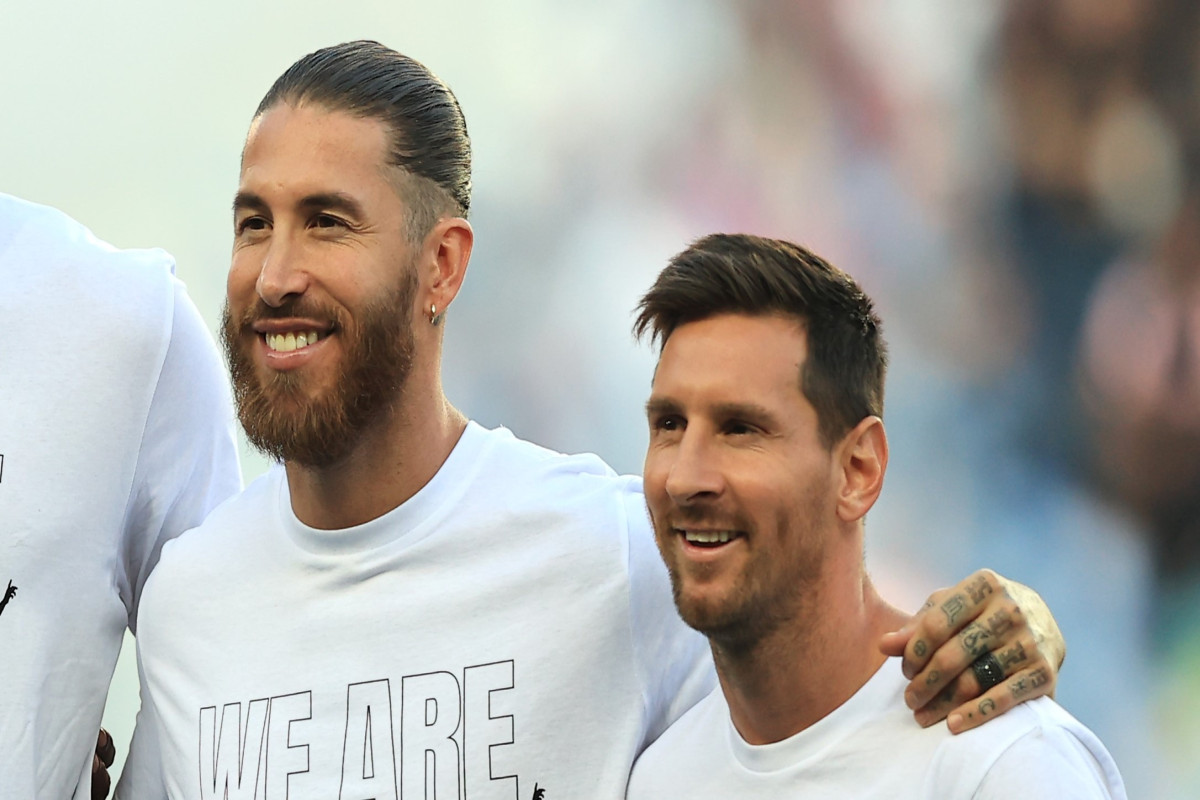 Ramos: “Leo ilə eyni komandada oynamaq daha yaxşıdır” 