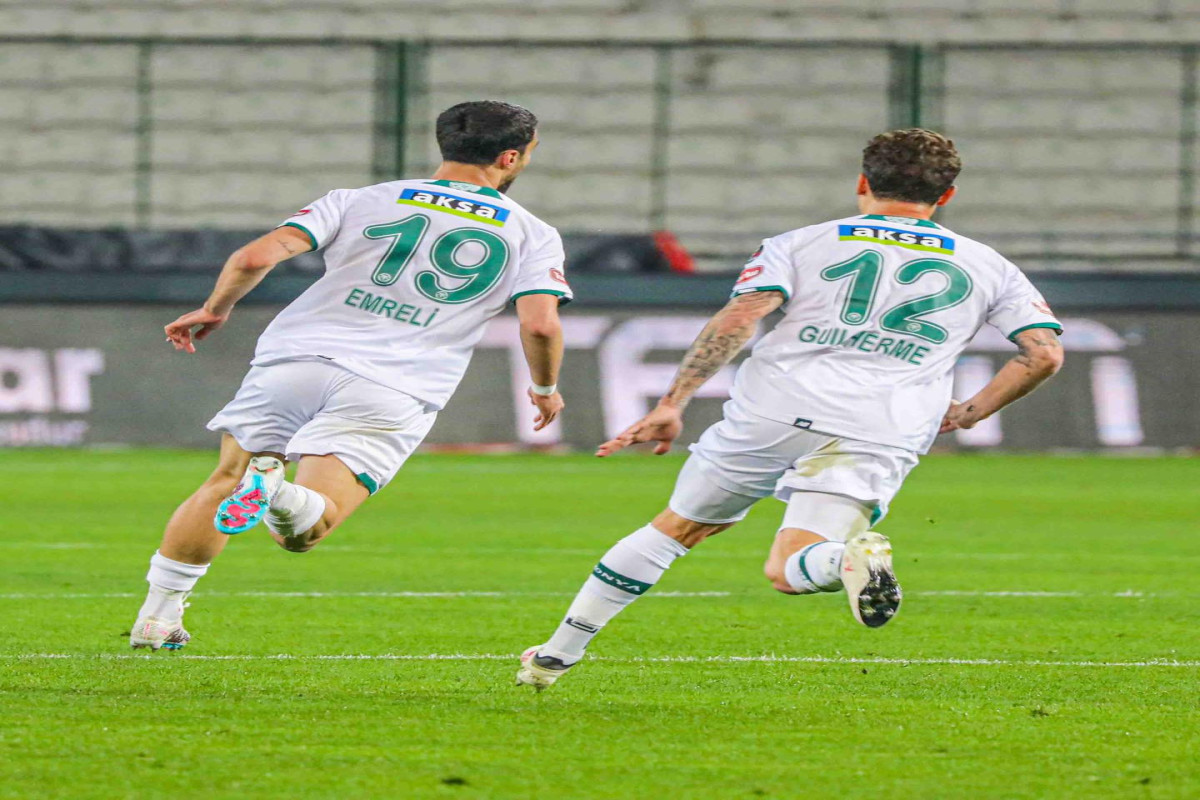 Mahir Emreli "Konyaspor"da ilk qolunu vurdu 