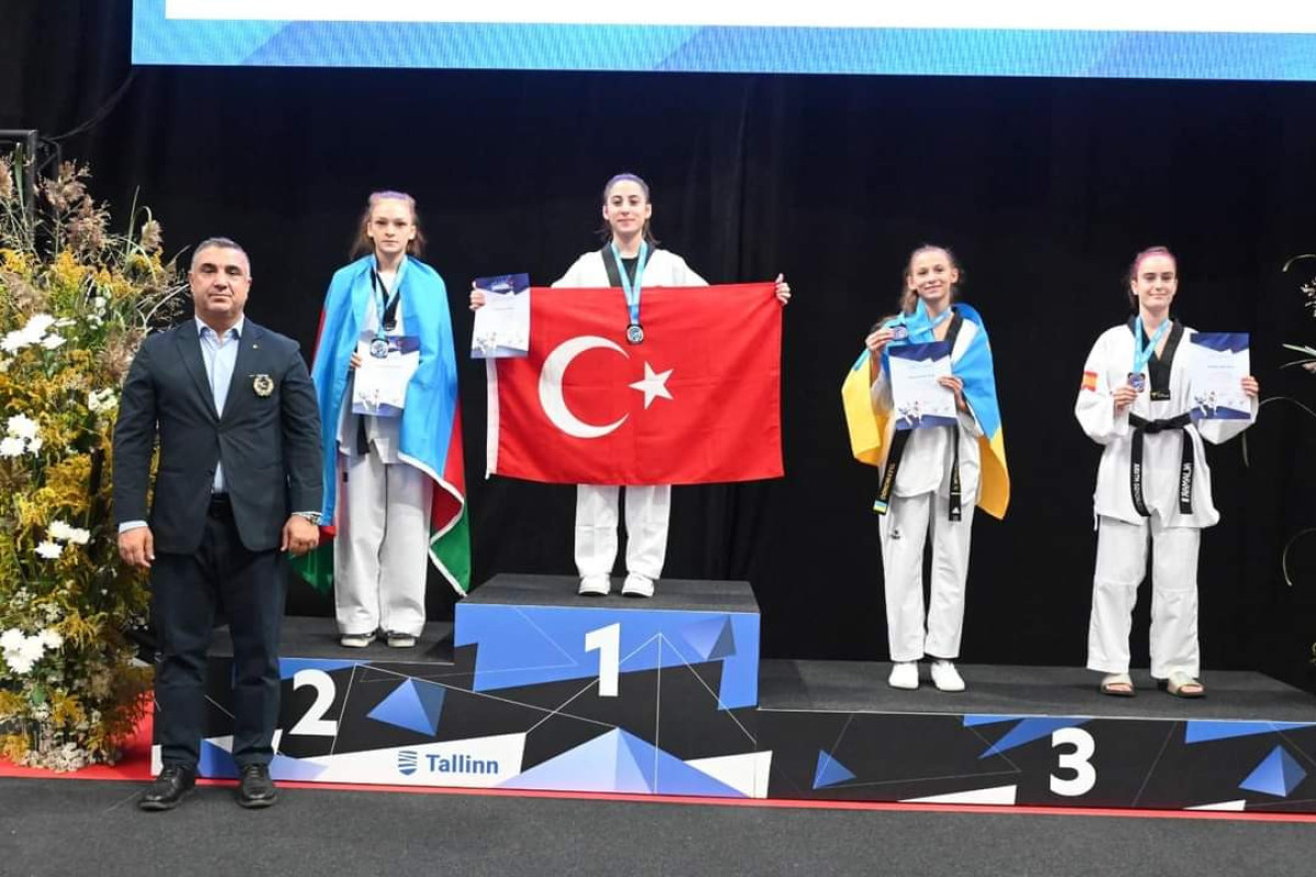 Avropa çempionatlarında üç medal 