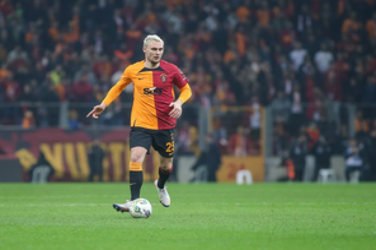 “Qalatasaray”dan Nelson qərarı 