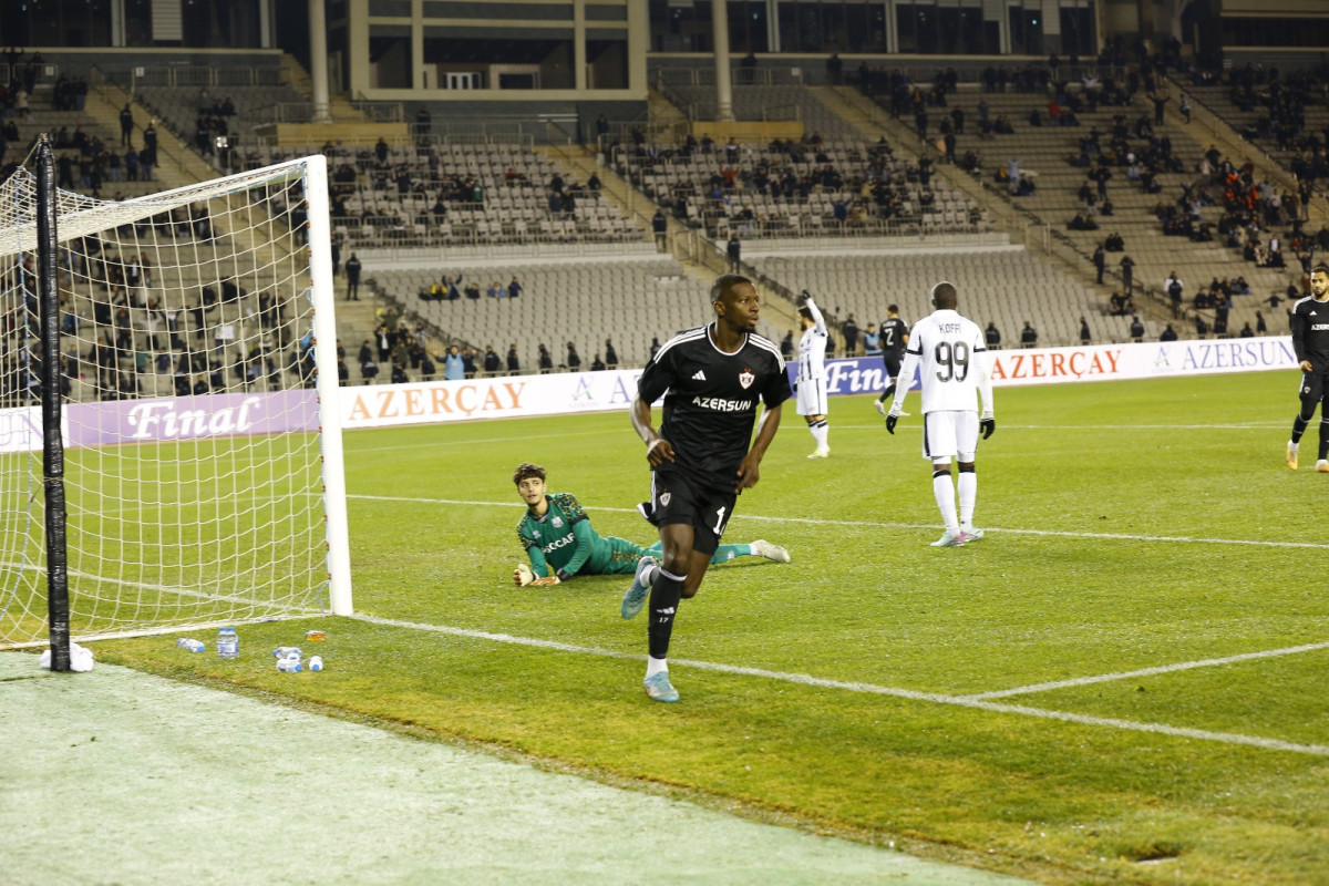 "Qarabağ" "Neftçi"ni məğlub etdi - YENİLƏNİB 