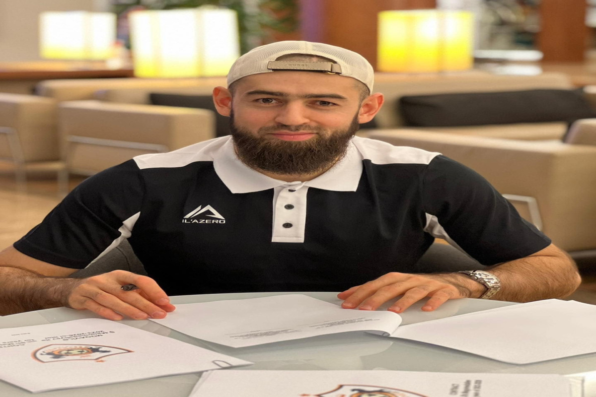 Şahrudin Məhəmmədəliyev daha 3 il “Qarabağ”da 