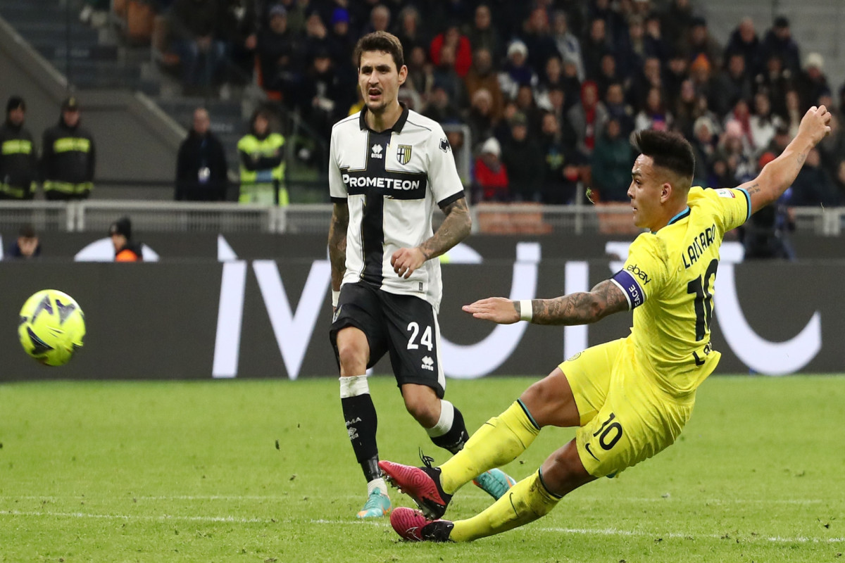 "İnter" Buffonlu "Parma"nı yenib 1/4 finala çıxdı  