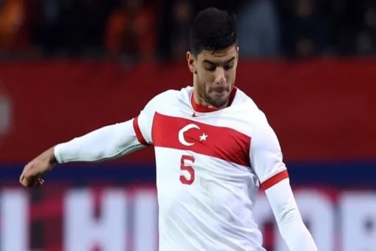 “Valensiya” Türkiyə yığmasının futbolçusunu transfer etdi 