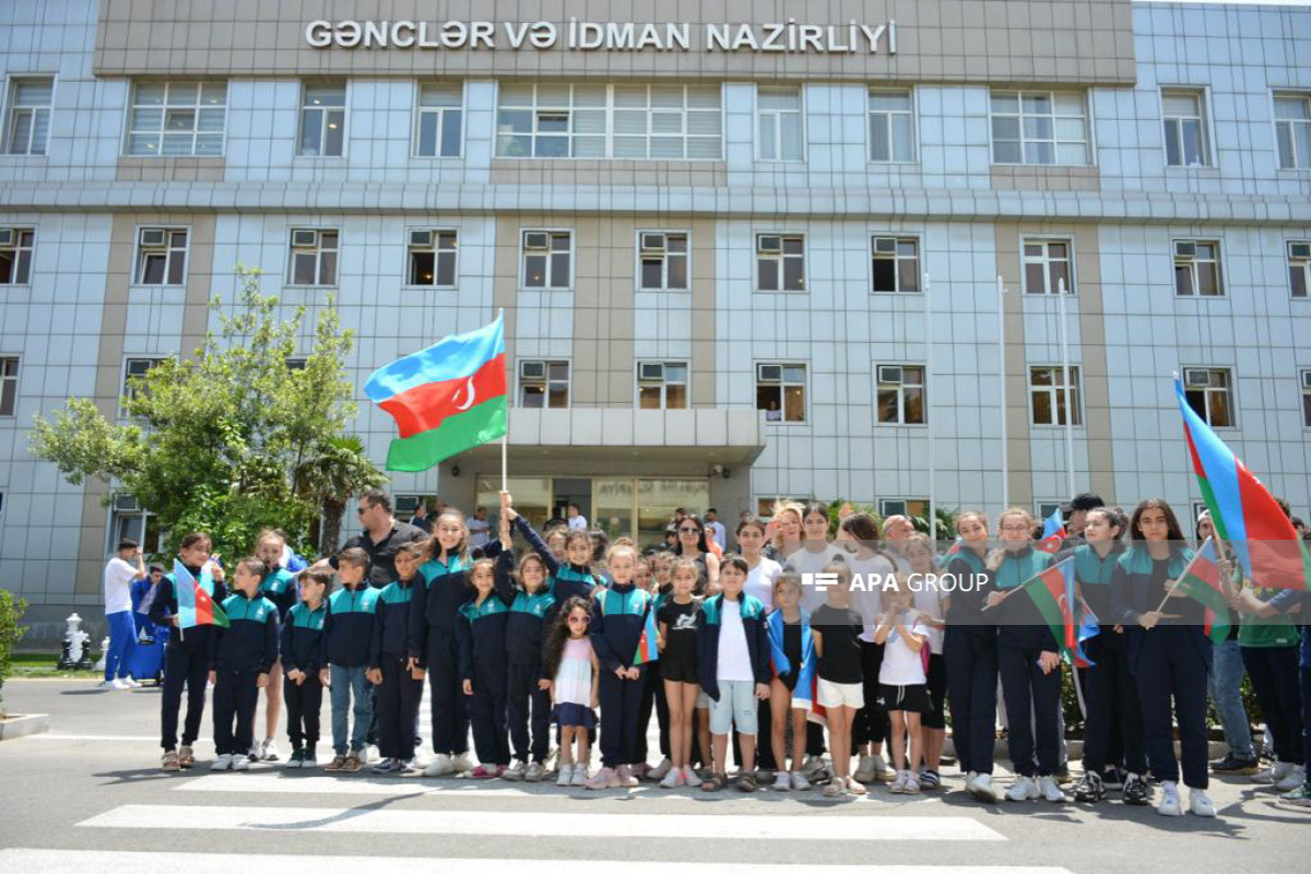 Azərbaycan yığması Avropa Oyunlarına yola düşdü - FOTO 