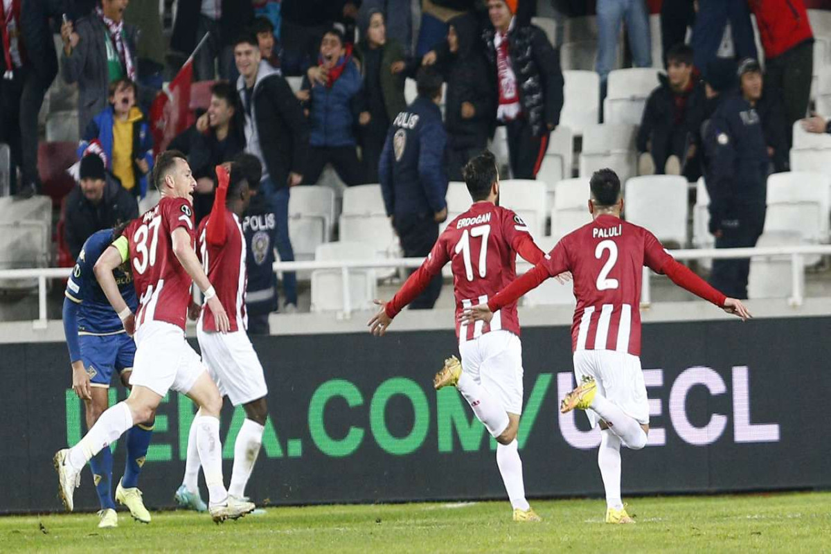 "Sivasspor" avrokubokla vidalaşdı, "Lex" 1/4 finalda 