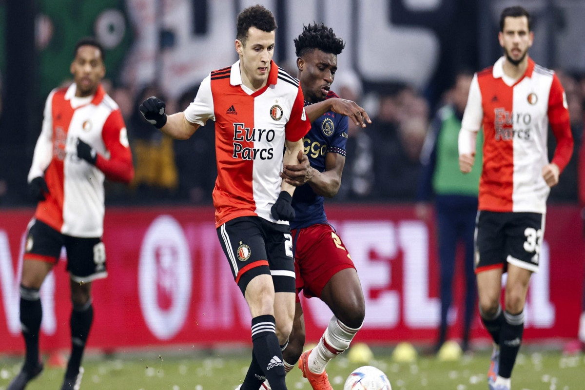 "Feyenoord"dan Niderland çempionluğu yönündə vacib 3 xal 