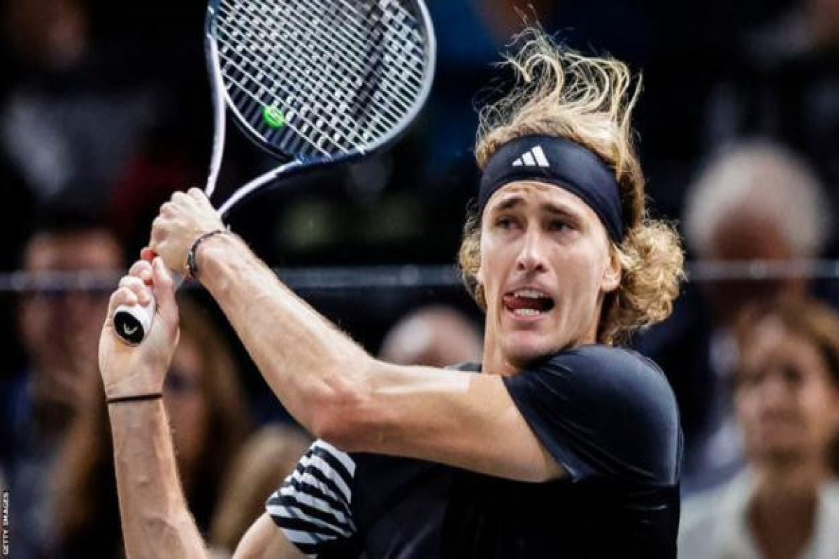 Zverev 450 min avro cərimələnib 