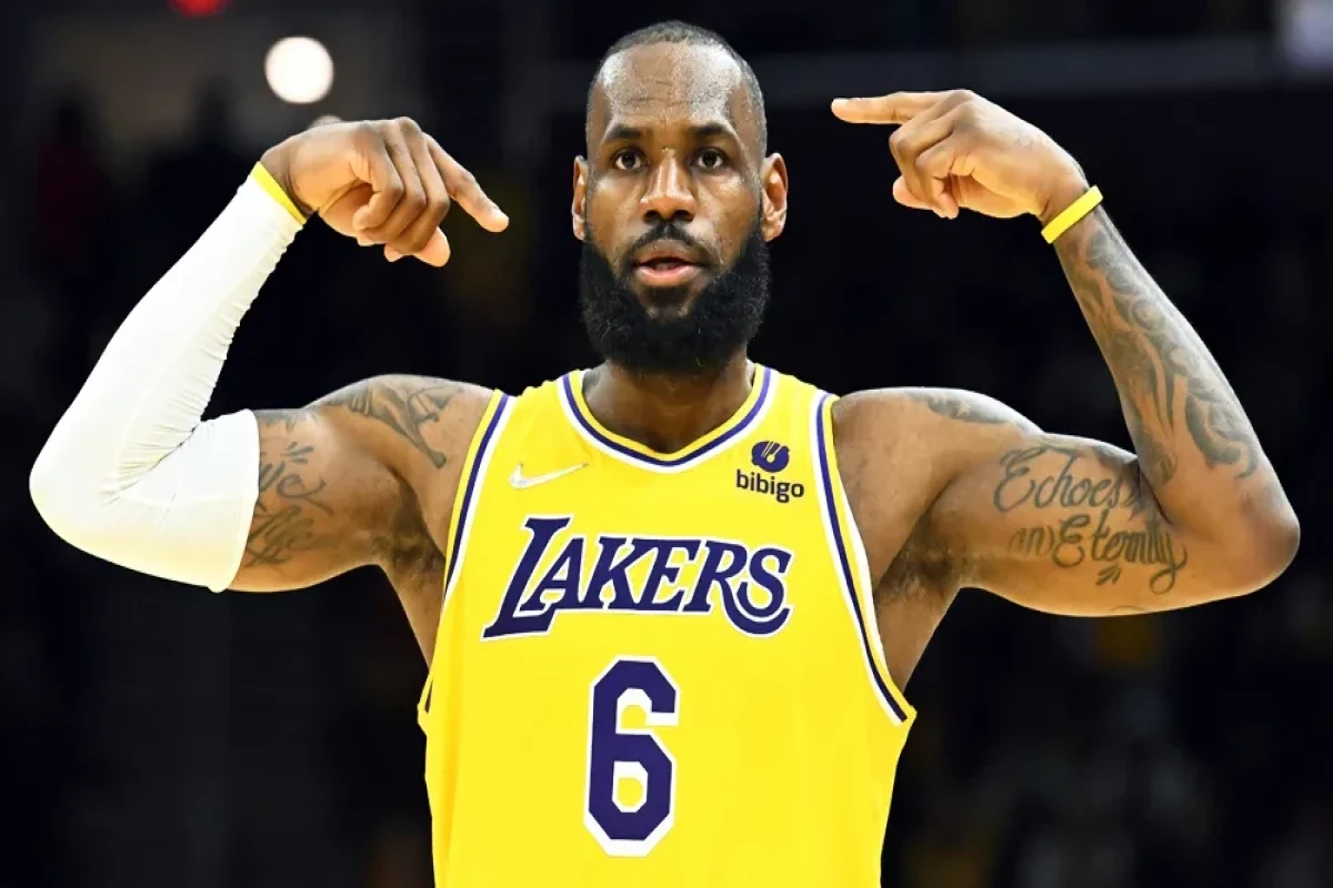 Lebron Ceymsdən daha bir tarixi uğur