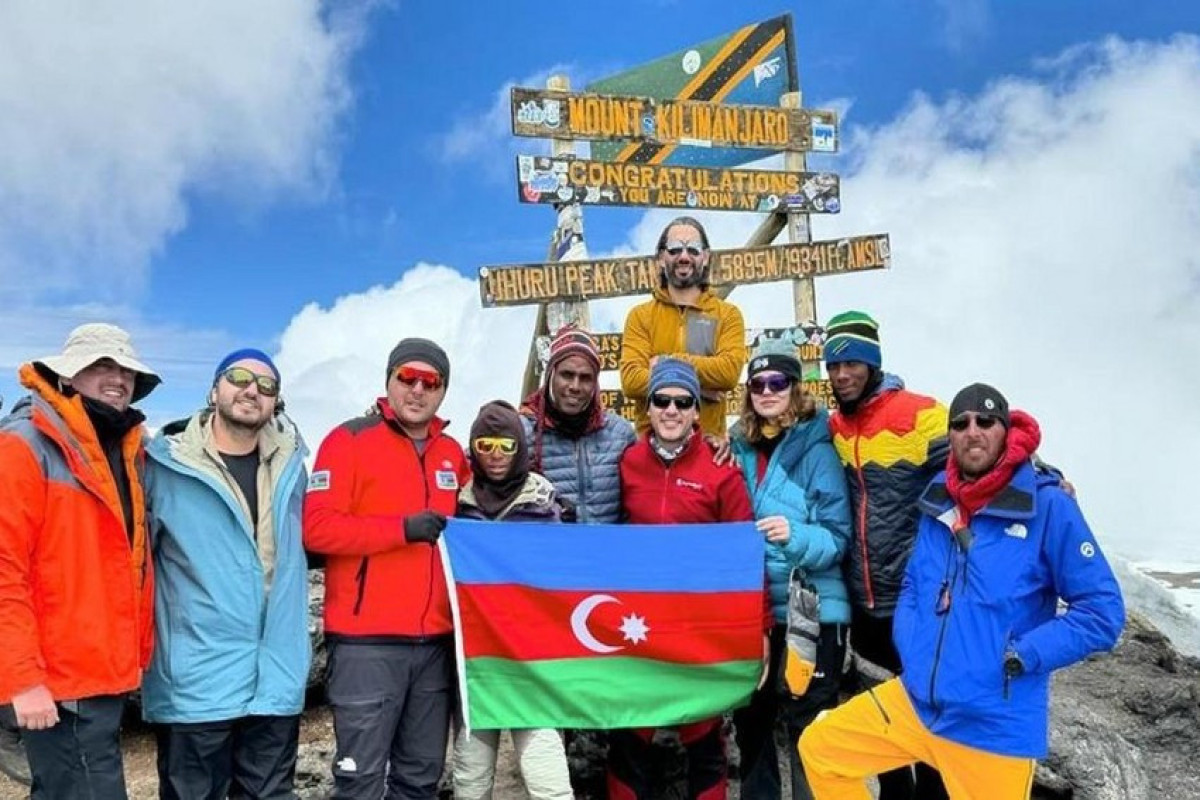 Alpinistlərimiz Kilimancaro zirvəsində