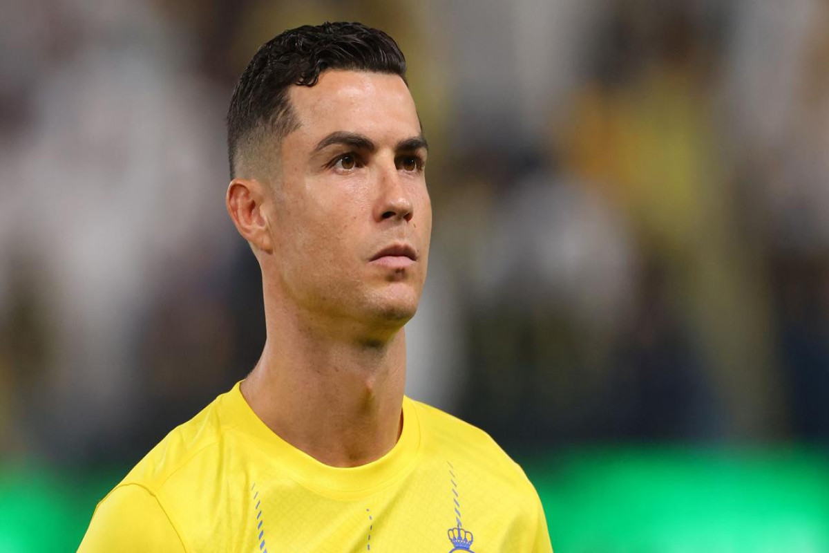 Ronaldo "milyarderlər adası"ndan ev aldı