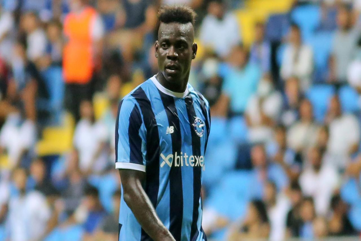 "Adana Dəmirspor" Balotelli ilə müqaviləni ləğv edir 