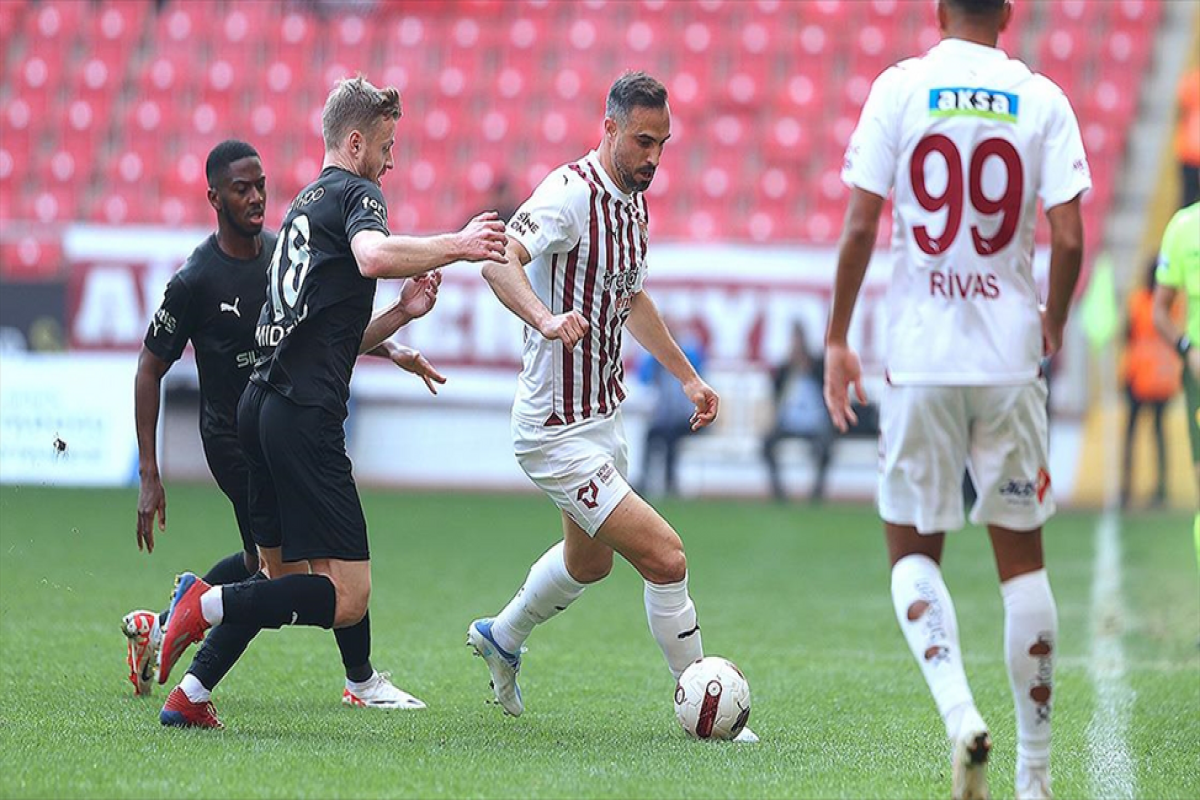 Renat oynamadı, "Hatayspor" turu darmadağınla keçdi