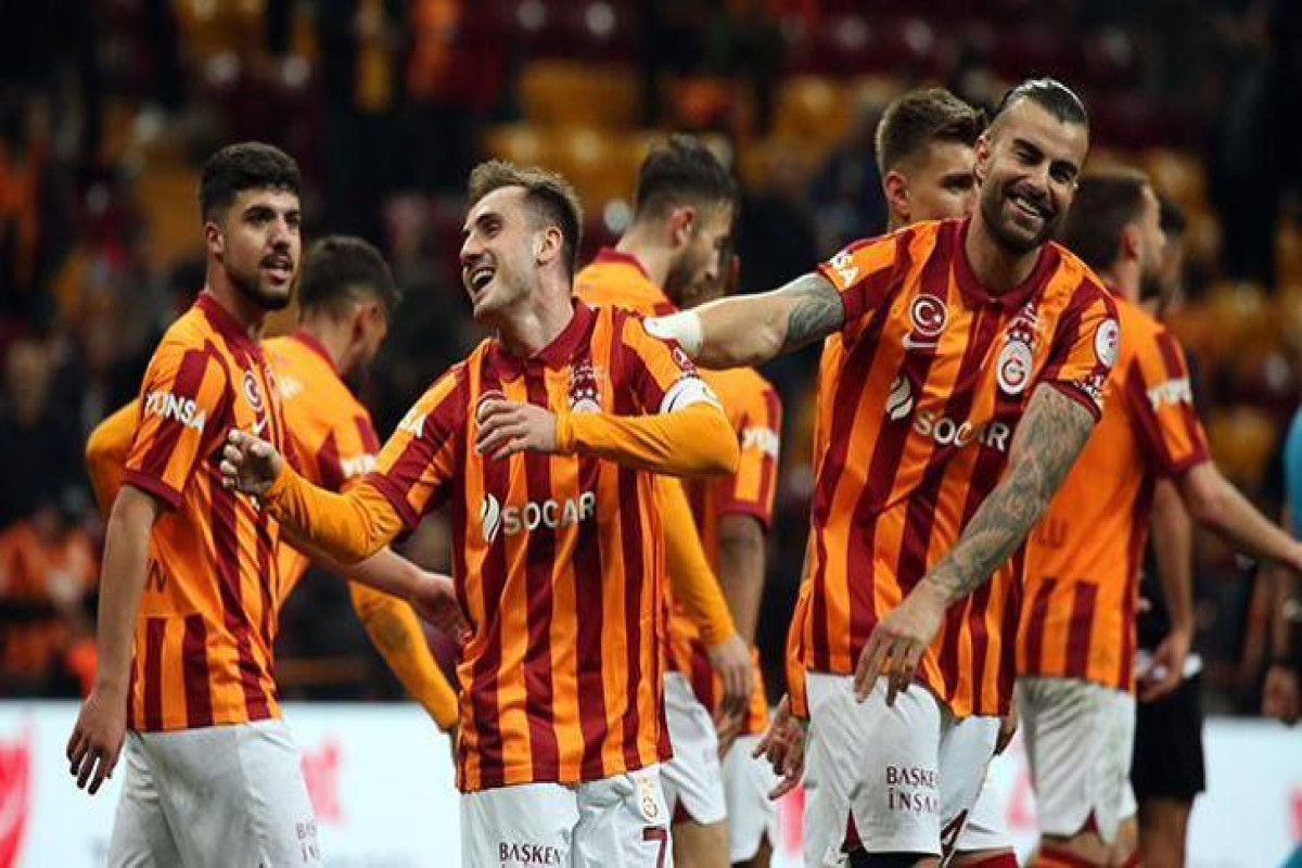 Diniyev oynadı, komandası "Qalatasaray"a uduzdu