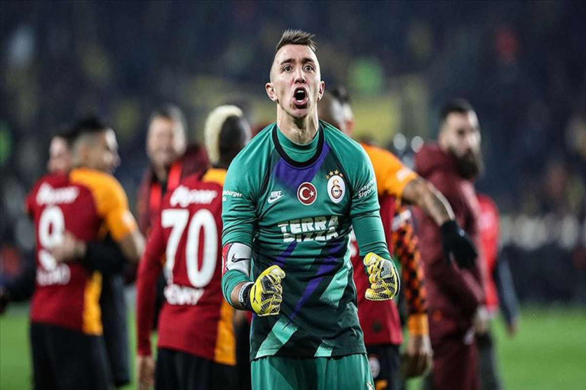 "Qalatasaray"da Muslera qərarı 