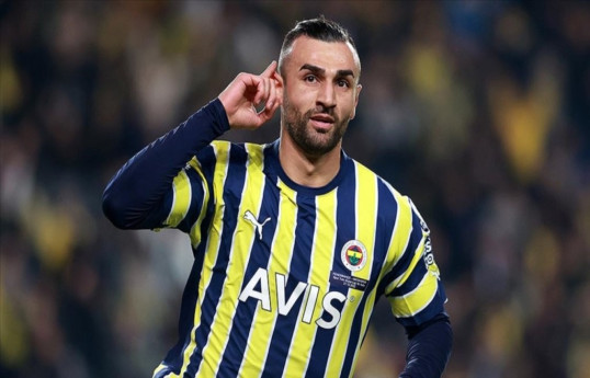 "Alanyaspor" "Fənərbaxça"nın futbolçusunu transfer edib