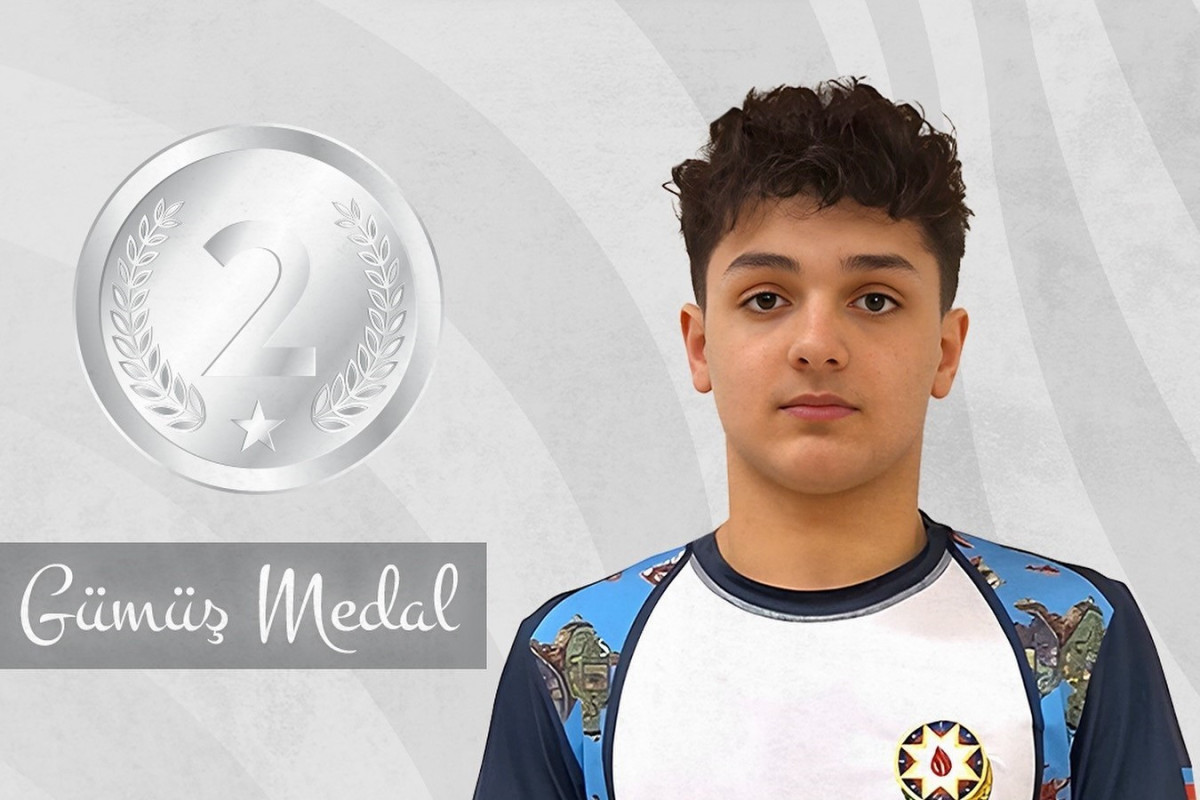 Paraüzgüçümüz gümüş medal qazanıb