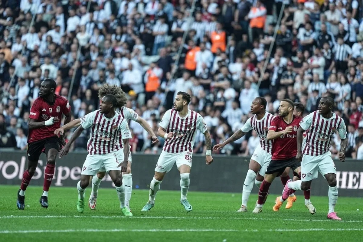 Renatlı "Hatayspor" "Beşiktaş"la heç-heçə etdi