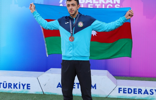 Nazim Babayev bürünc medal qazanıb