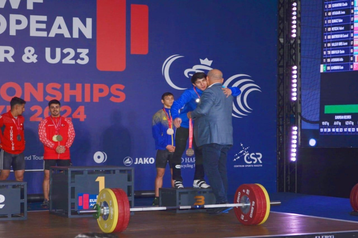 İdmançımız Polşada bürünc medal qazanıb