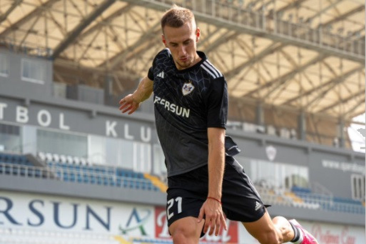 Aleksey Kaşuk: "Qarabağ"ı seçməyimdə bir nömrəli amil baş məşqçidir"