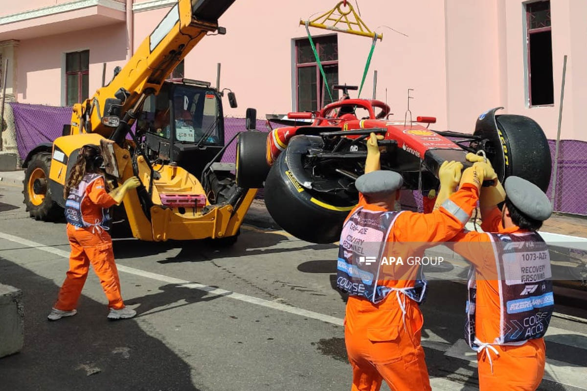 "Formula 1"-də ardıcıl qəzalar baş verib - FOTO 