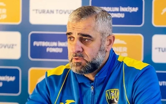 Adil Şükürov: "Hər mövqedə çatışmazlıqlar var"