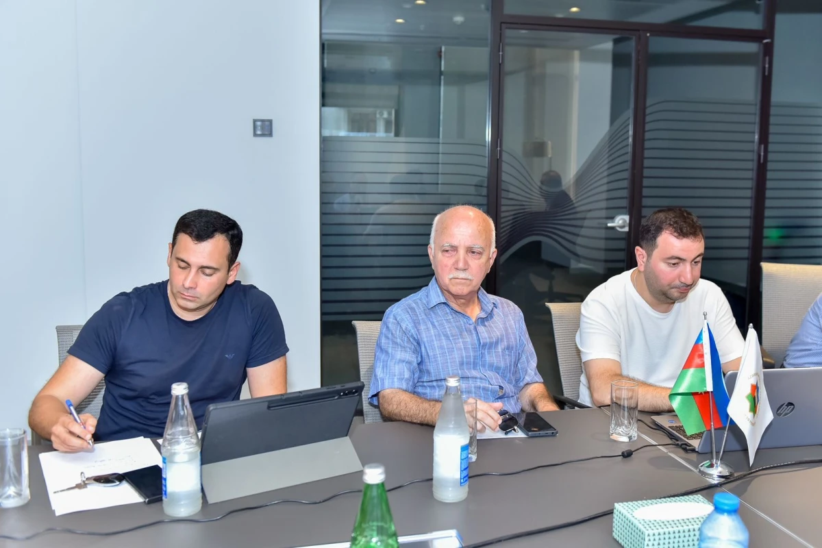 Mahir Məmmədov Bakıda, regionlarda və xaricdə yaşayan azərbaycanlı məşqçilərlə görüşüb - FOTO 