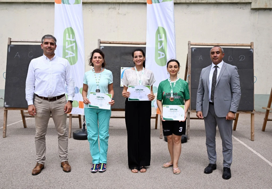 Dövlət qurumlarının əməkdaşları arasında kamandan oxatma yarışı keçirilib - FOTO 