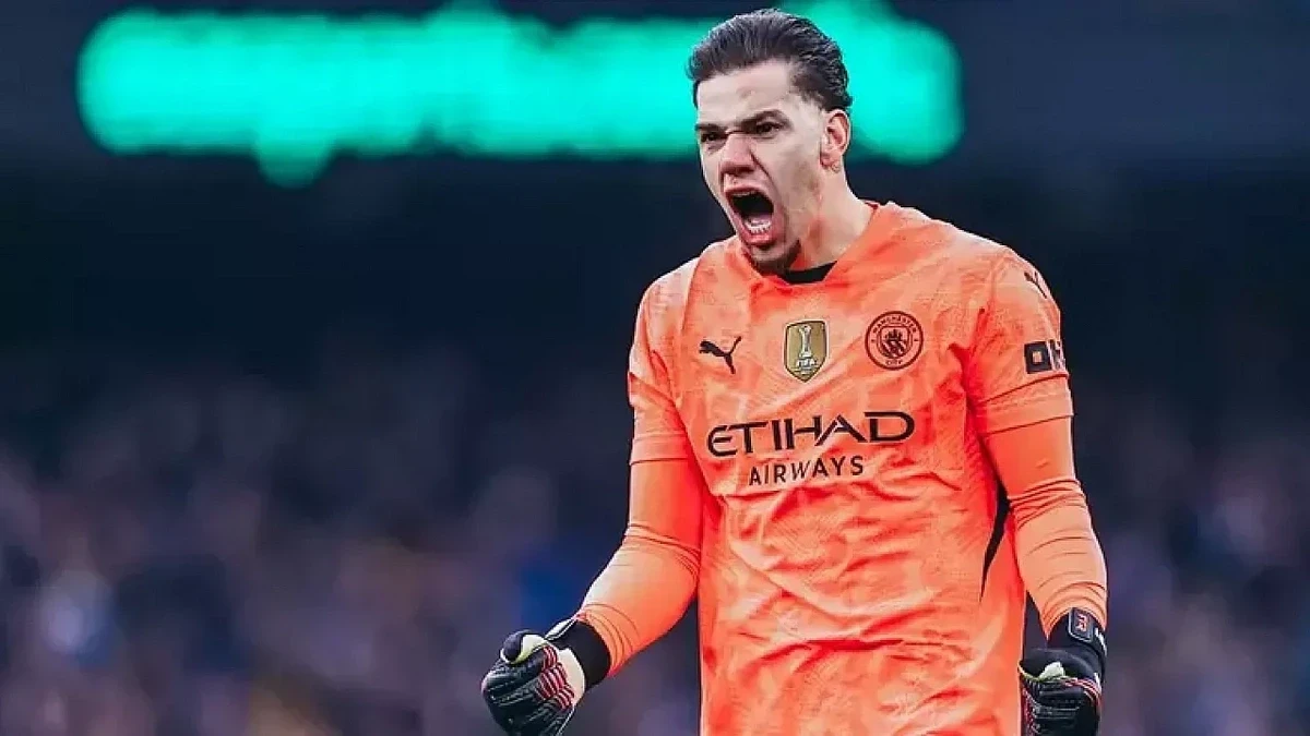 “Qalatasaray” Ederson üçün rəsmi təklif göndərib