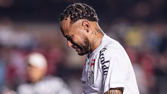"Santos" darmadağın oldu: Neymar gözyaşlarını saxlaya bilmədi - VİDEO 