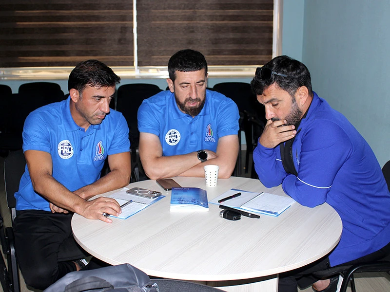 UEFA Pro kursunun III mərhələsi keçirilir - FOTO 