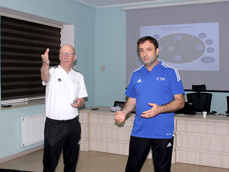 UEFA Pro kursunun III mərhələsi keçirilir - FOTO 