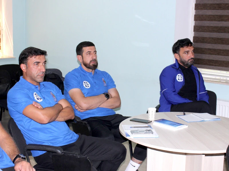 UEFA Pro kursunun III mərhələsi keçirilir - FOTO 