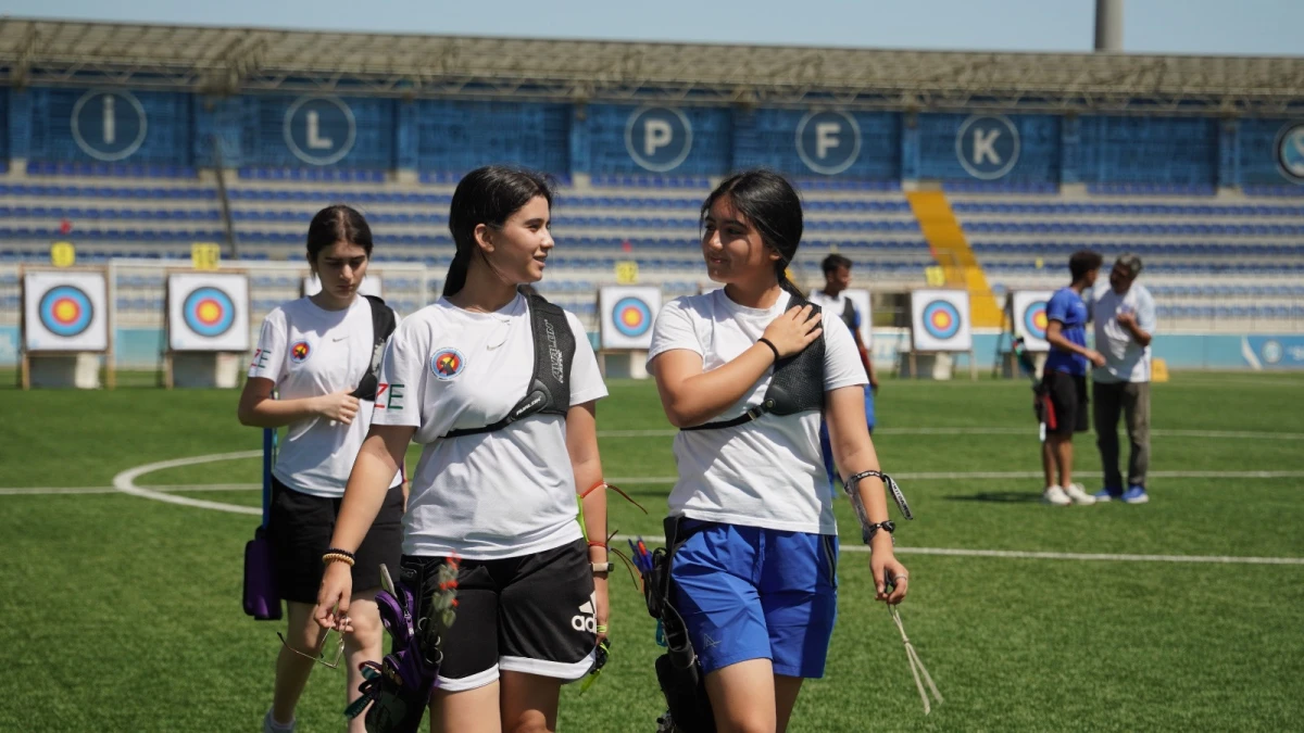 Kamandan Oxatma üzrə Ölkə Birinciliyi və Çempionatı başlayıb - FOTO 