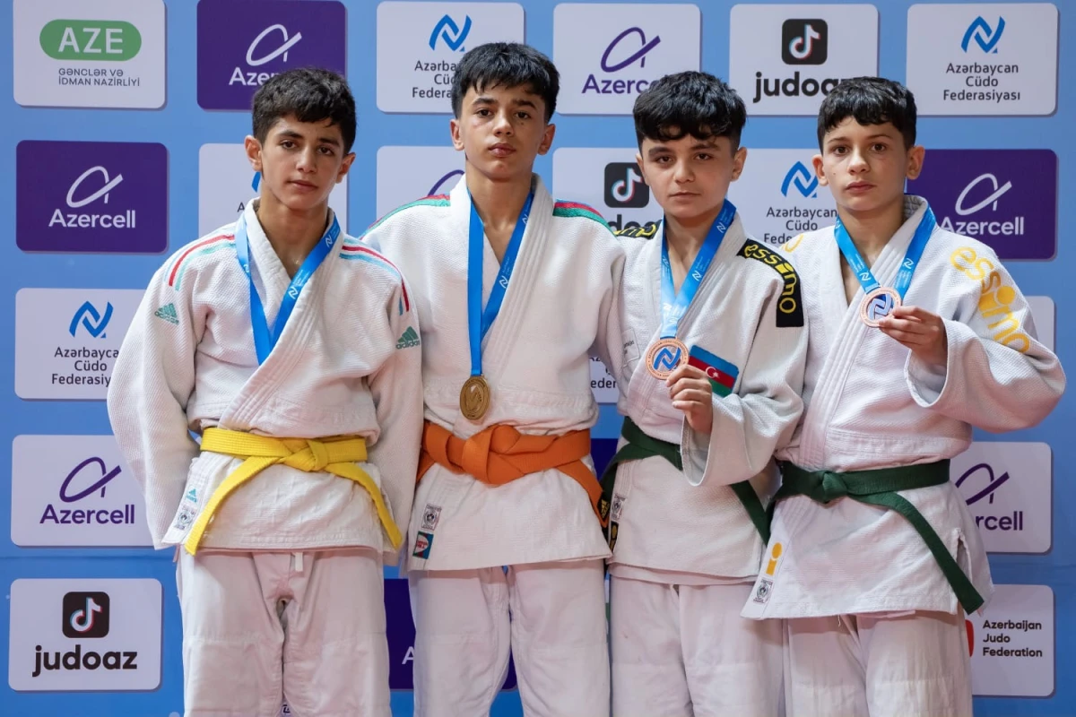 Bakıda cüdo üzrə Liqa yarışının III turu start götürüb - FOTO 