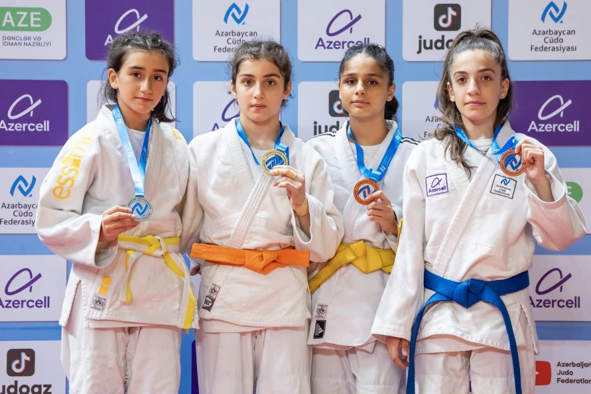 Bakıda cüdo üzrə Liqa yarışının III turu start götürüb - FOTO 