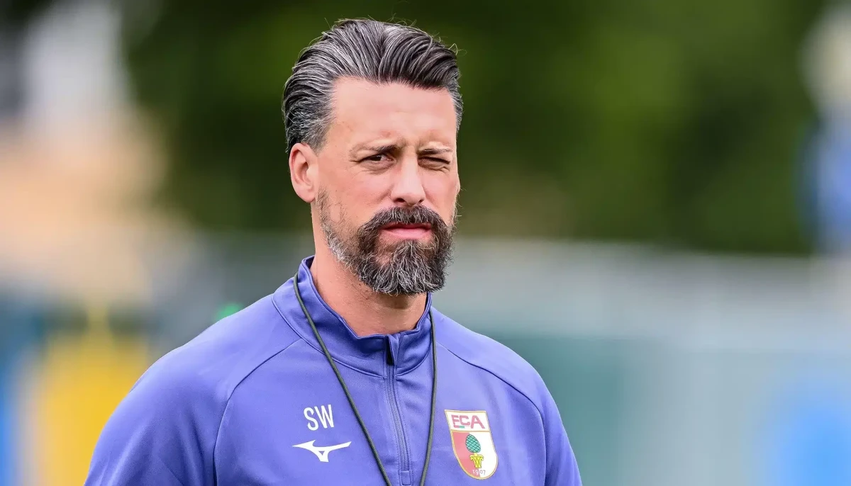 Bundesliqa klubu baş məşqçisi ilə yollarını ayırıb - RƏSMİ 