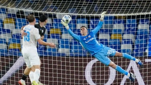 Koxalskinin seyvi günün ən yaxşı qurtarışları arasında  - VİDEO 