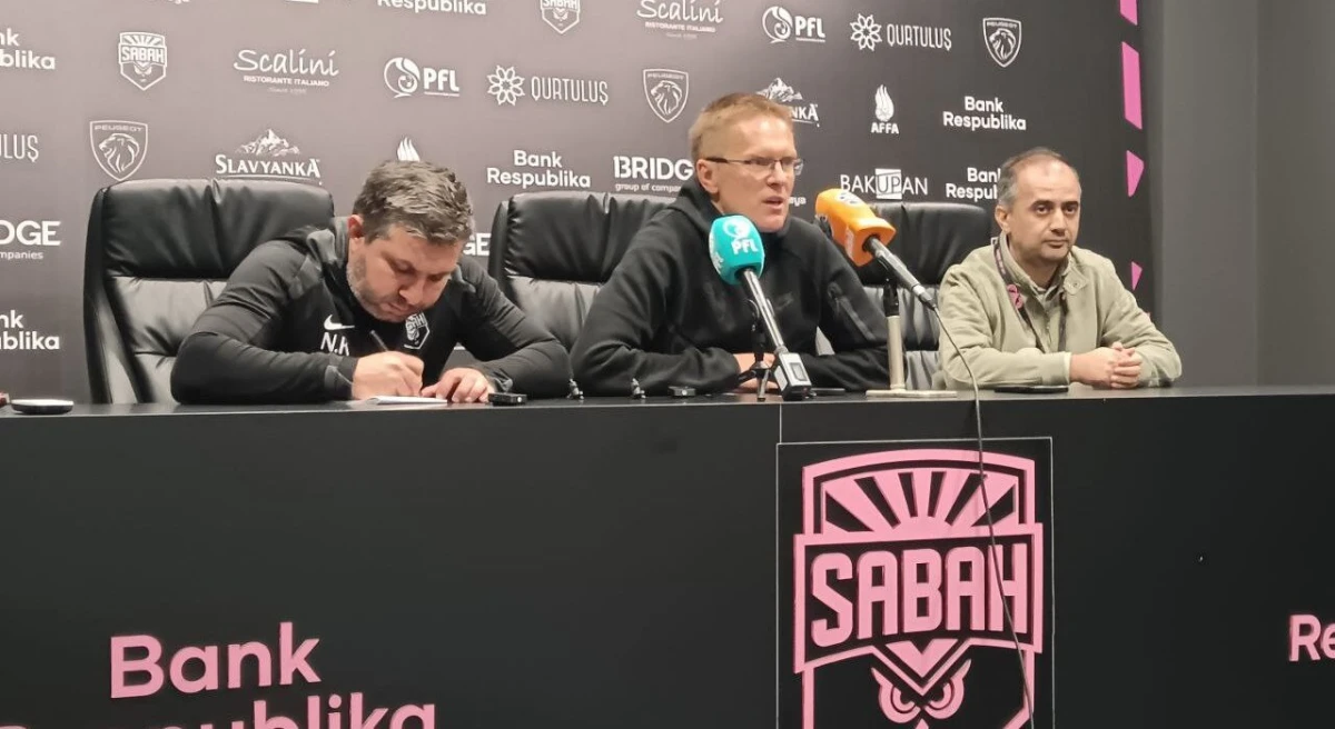 Dambrauskas: "Bu cür meydançalarda futbolçuların inkişaf etməsi mümkün deyil"