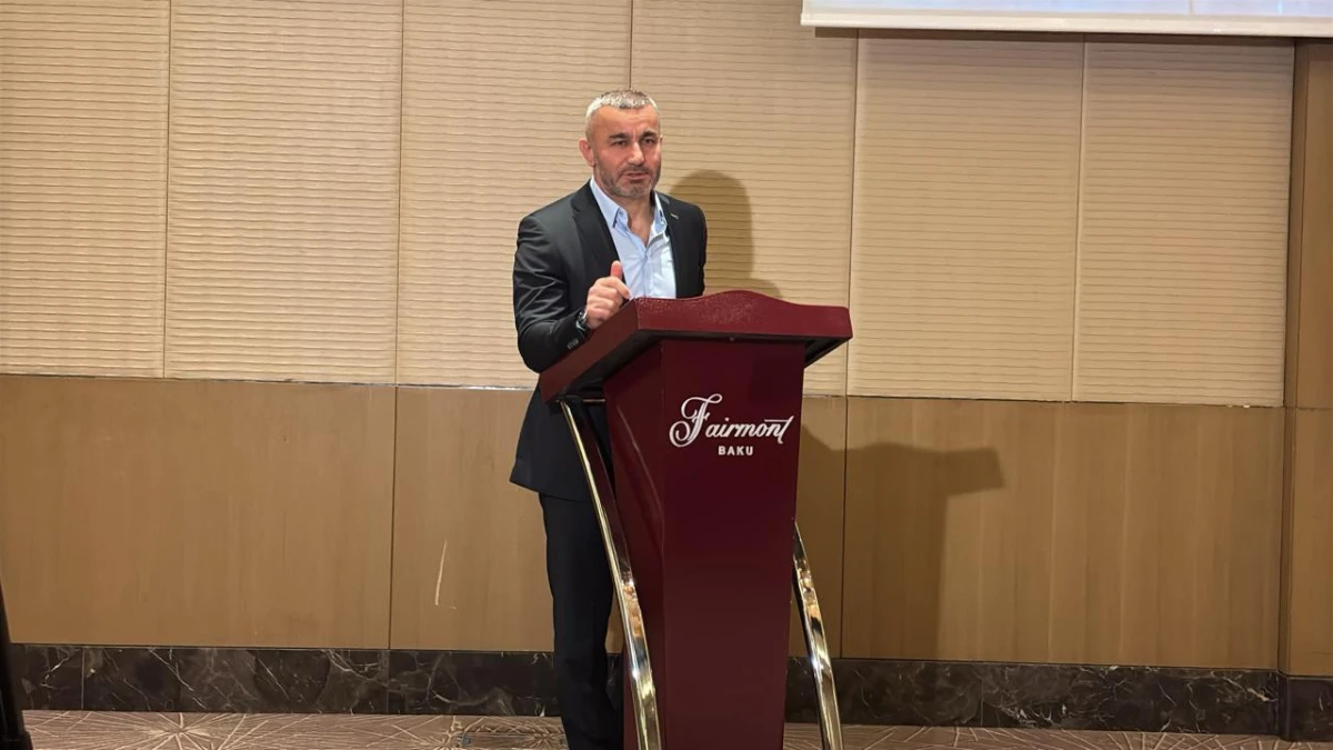 Qurban Qurbanov mükafatlandırılıb  - FOTO 