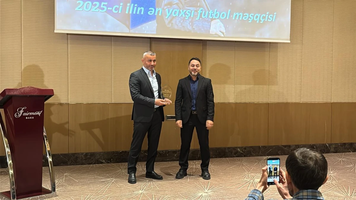 Qurban Qurbanov mükafatlandırılıb  - FOTO 