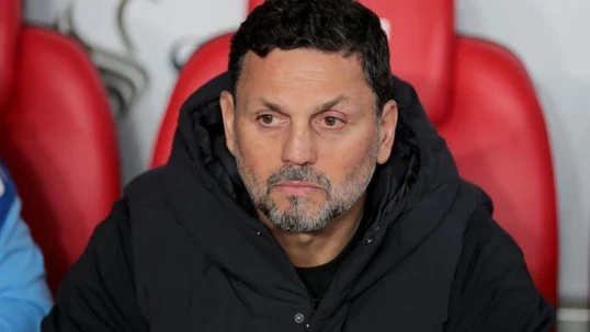 “Antalyaspor” Erol Bulutla yollarını ayırıb