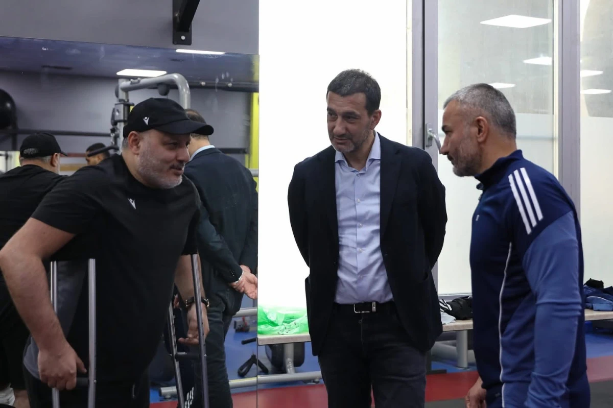 İnternat tipli xüsusi ümumtəhsil məktəbinin şagirdləri "Qarabağ"ın qonağı olublar - FOTO 