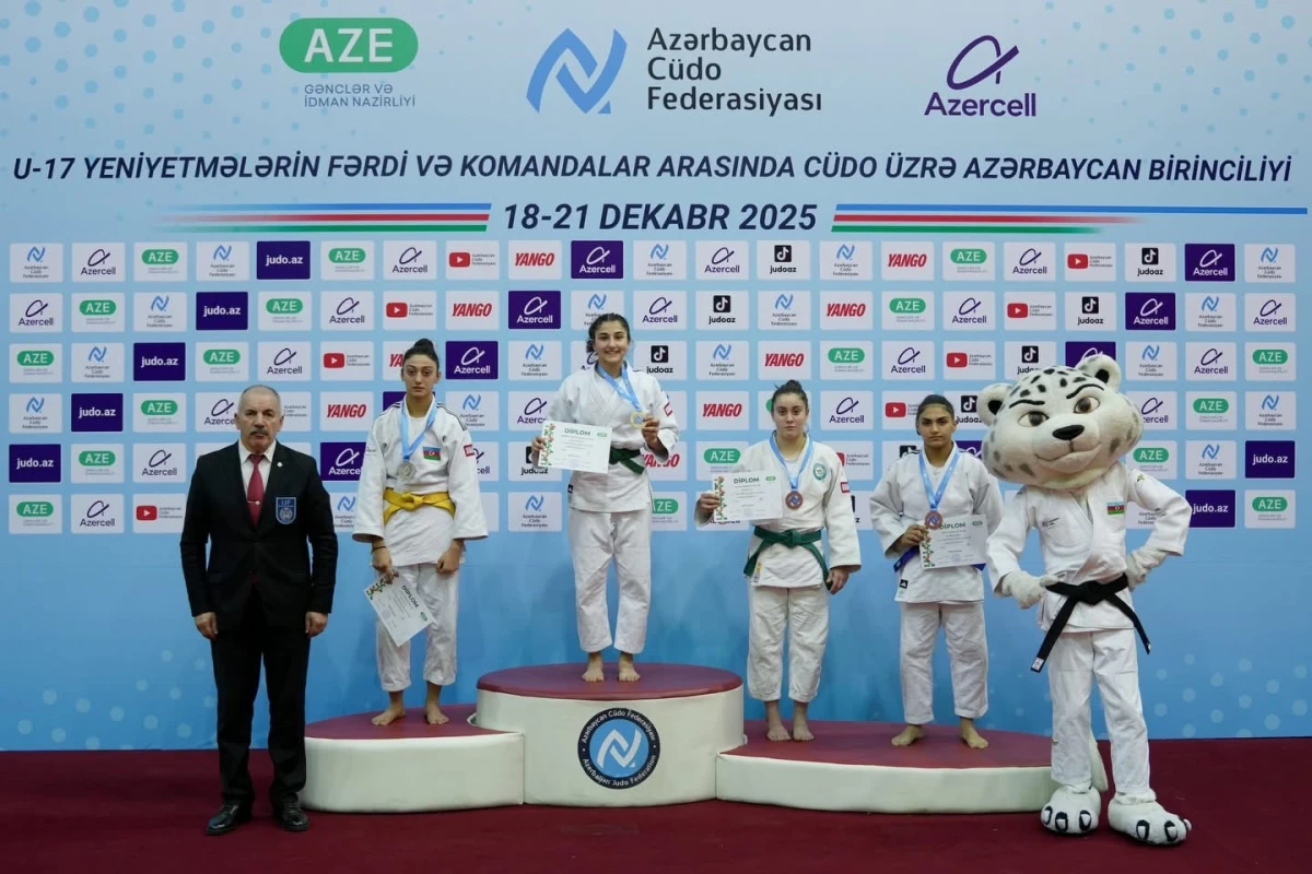 Ölkə birinciliyi: 5 çəki dərəcəsində medalçılar bəlli olub - FOTO 