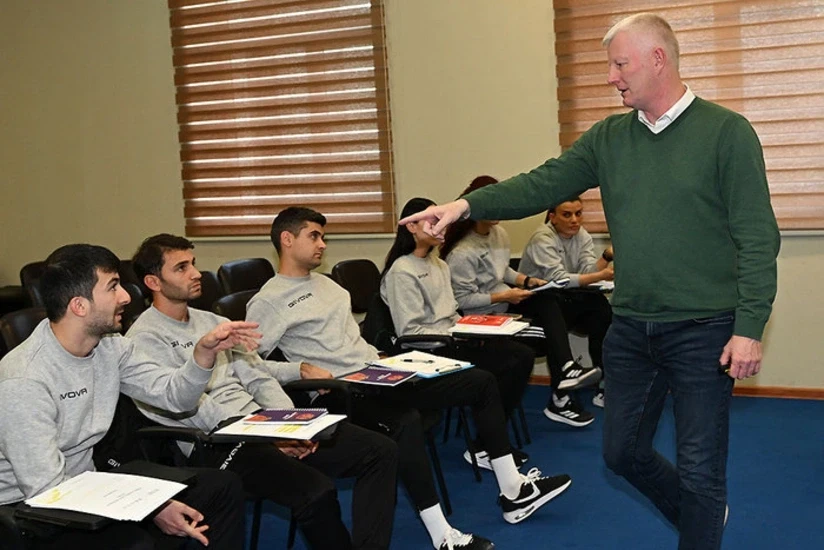 Azərbaycanlı hakimlər üçün VAR təlim-tədris proqramı keçirilir