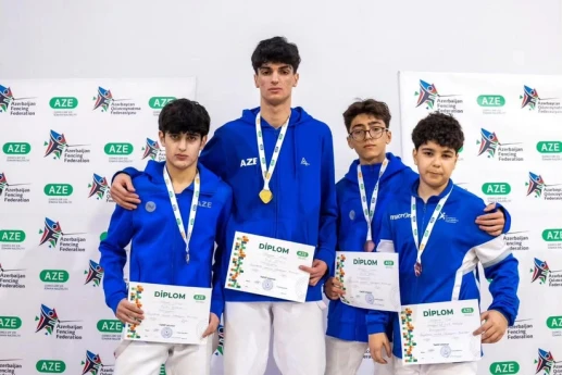 Qılıncoynatma üzrə Azərbaycan birinciliyində ilk mükafatçılar müəyyənləşib