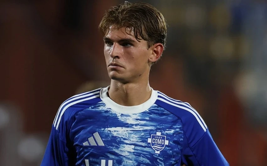 Niko Paz “Real”a geri qayıdır